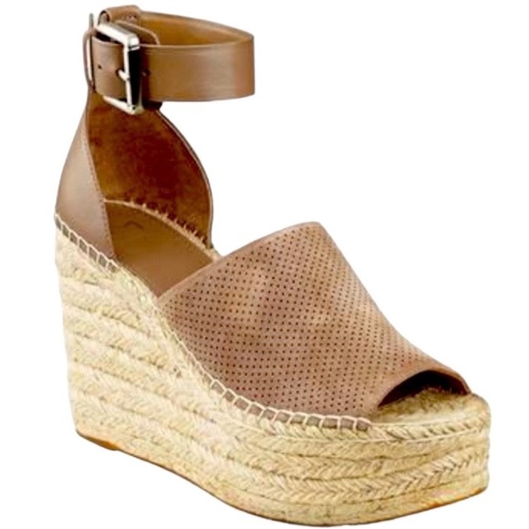 Marc Fisher Platform Sandals - Size 8 - Picture 1 of 8